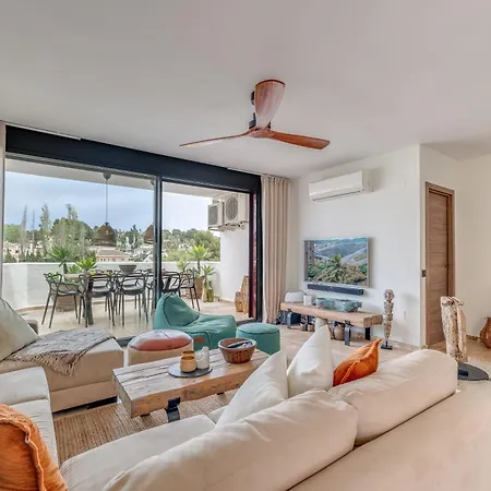 شقة 3 Bdrm Spacious Penthouse W/ 2 Pools & Bbq ماربيا