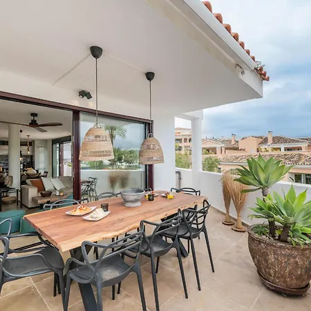 3 Bdrm Spacious Penthouse W/ 2 Pools & Bbq ماربيا