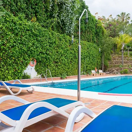 شقة 3 Bdrm Spacious Penthouse W/ 2 Pools & Bbq *