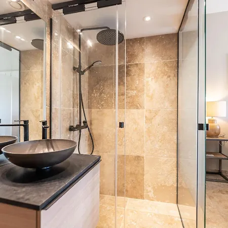 شقة 3 Bdrm Spacious Penthouse W/ 2 Pools & Bbq